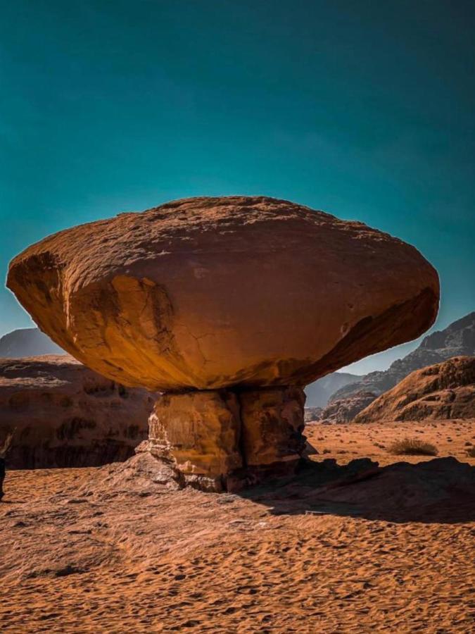 Nature Star Camp Hotel Wadi Rum Bagian luar foto
