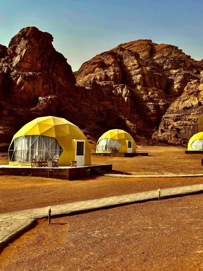 Nature Star Camp Hotel Wadi Rum Bagian luar foto